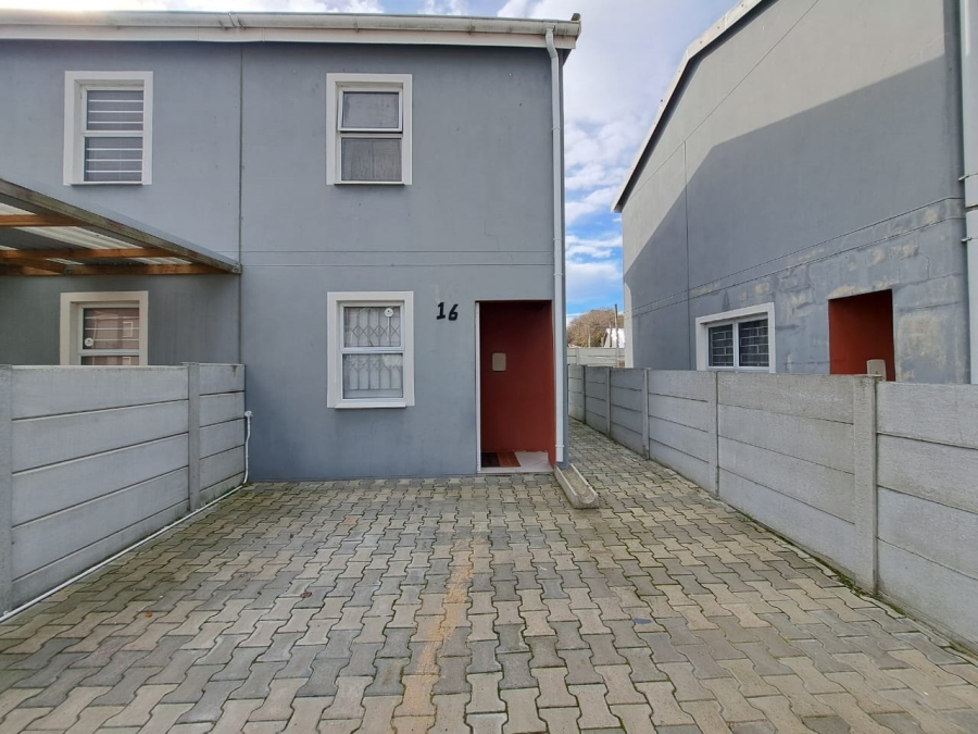 2 Bedroom Property for Sale in Electric City Western Cape